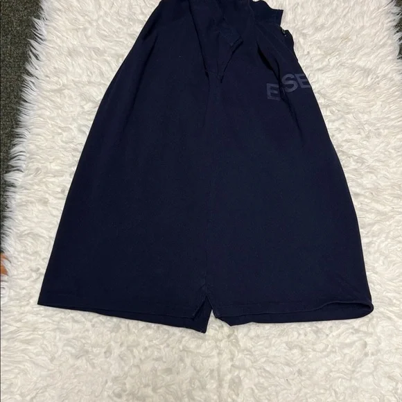 Essentials Polo - Picture 6 of 13